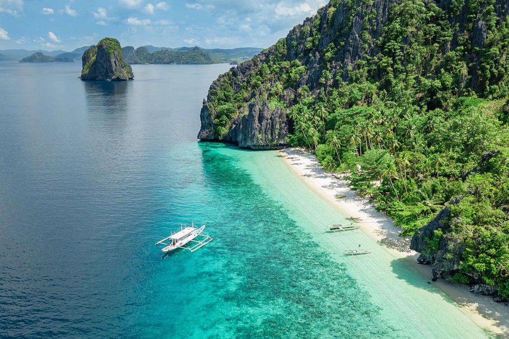 Entalula Beach has bright white sands (Getty Images)