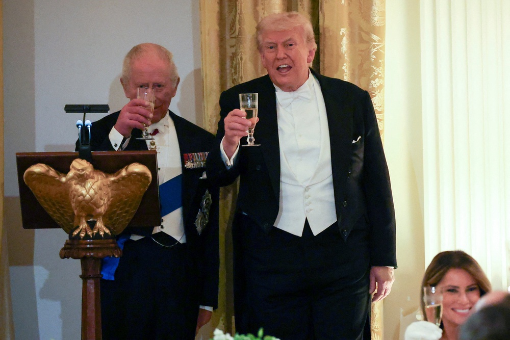 Britain's King Charles and U.S. President Donald Trump raise a toast during a state dinner for the King and Queen Camilla at the White House in Washington, D.C (Reuters)