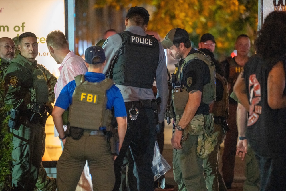 A man (pictured in pink) who tossed a sandwich at a member of federal law enforcement in Washington, D.C. last year had to be let go after US Attorney Jeanine Pirro in DC failed to get an indictment. (Getty)