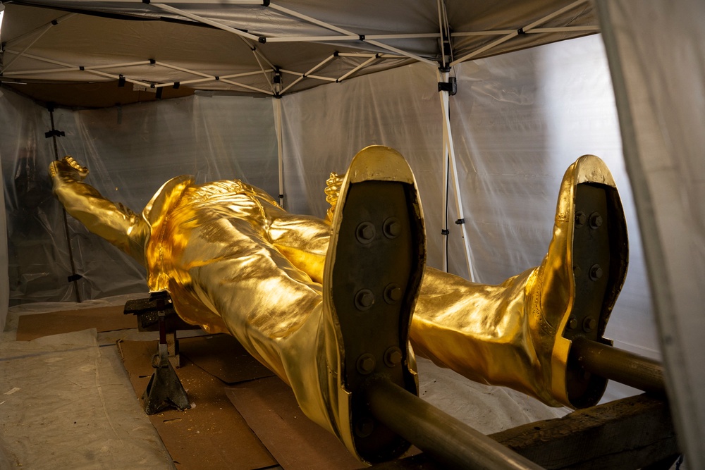 The 15-foot statue, which was erected just a week before the PGA Tour’s Cadillac Championship, was at the center of a payment dispute (AFP/Getty)