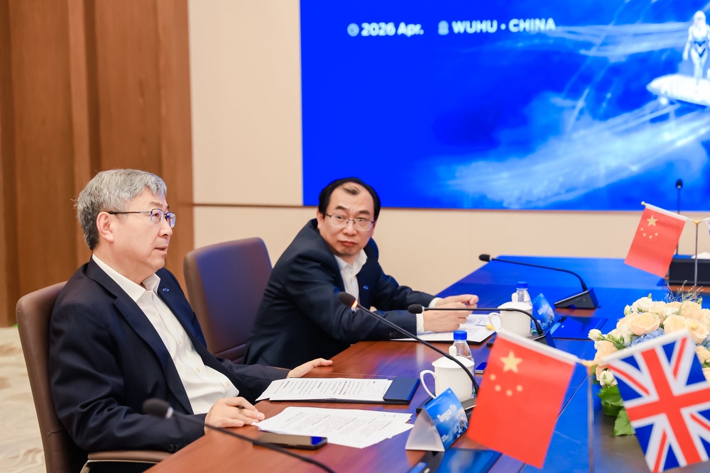 Chery Chairman Yin Tongyue and Guibing Zhang, president of Chery International met with Steve Fowler at the Chery International Business Summit in Wuhu, China (Chery)