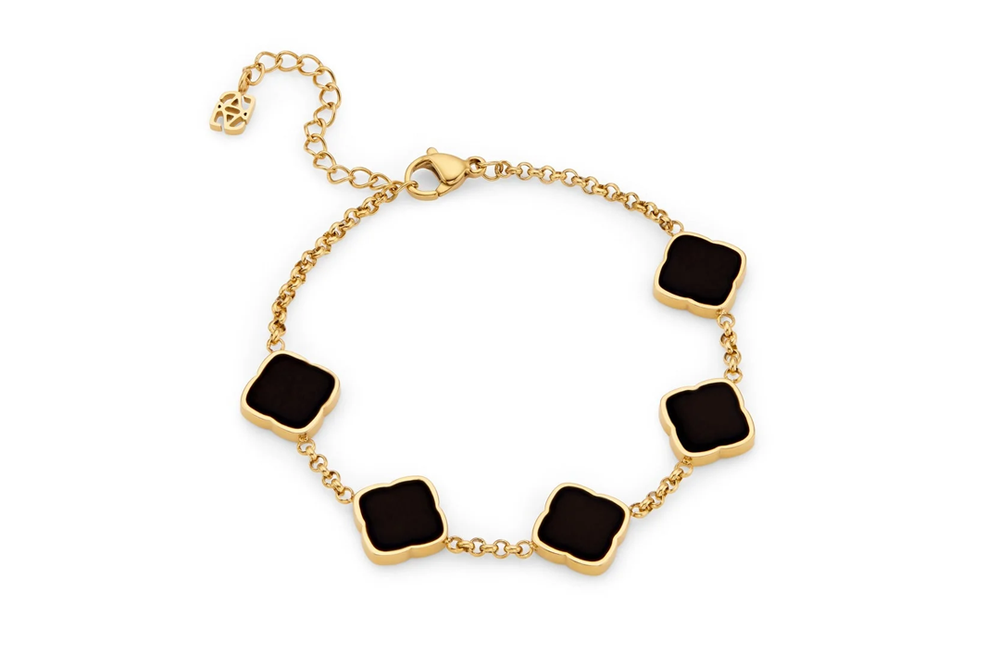 Image from: Best tarnish-free jewellery that’s designed to dazzle