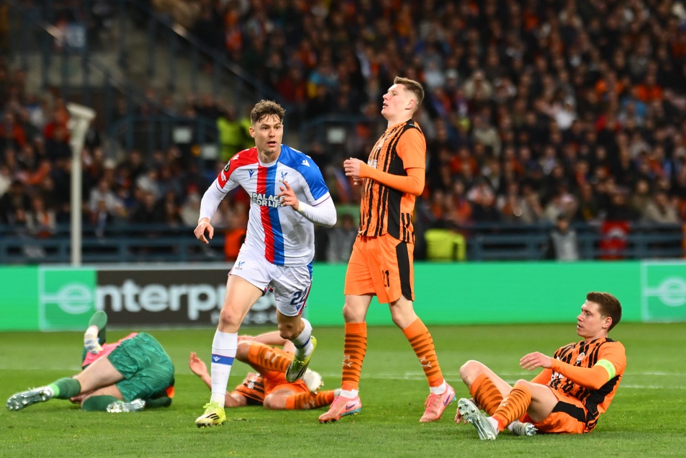 Strand Larsen's late goal means Palace have a two-goal cushion going into the second leg (PA)
