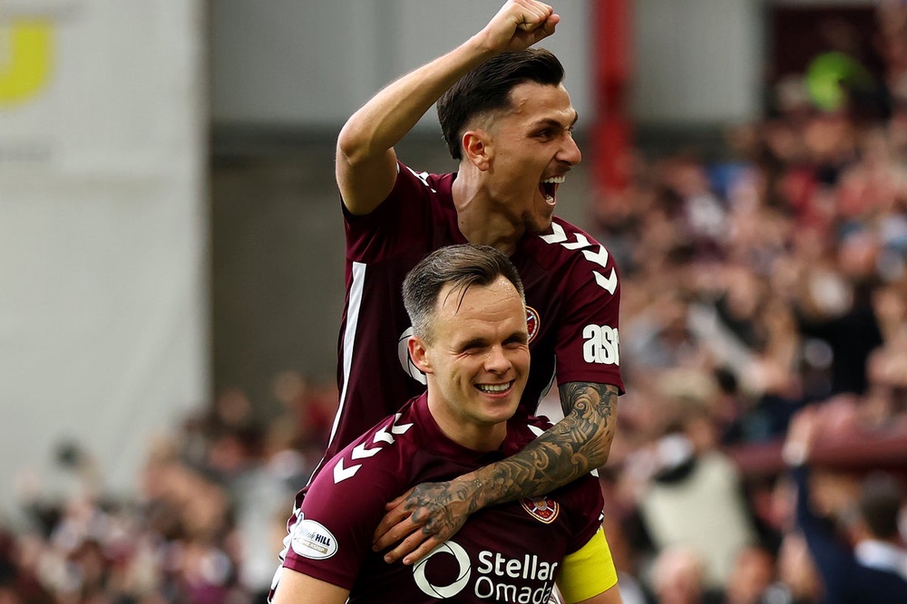 Image from: Hearts v Falkirk LIVE: Derek McInnes labels controversial penalty decision ‘disgusting’ after Celtic snatch late win