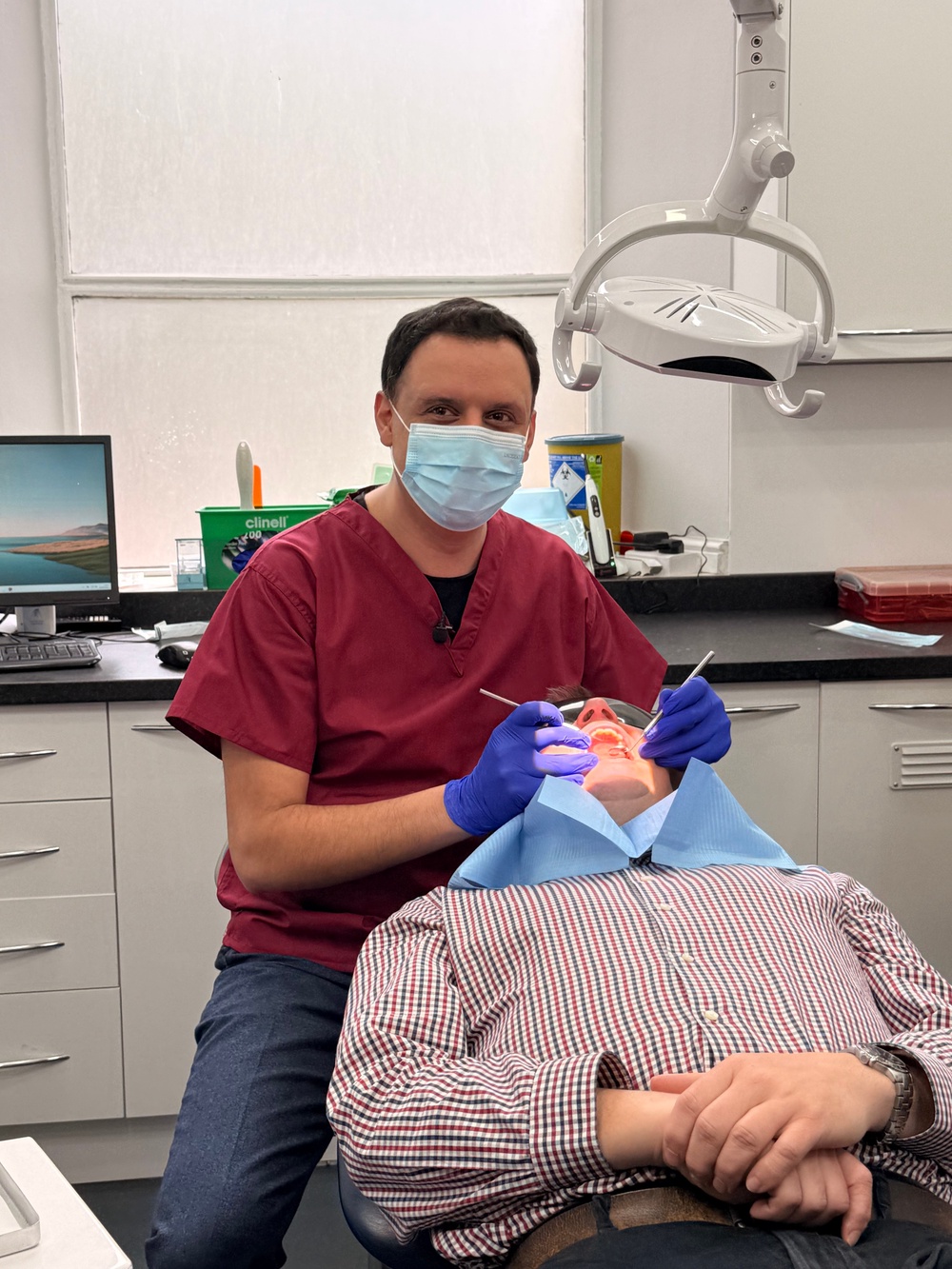 Scottish Labour leader Anas Sarwar, a former dentist, visited a dentist in Glasgow for a photo op as he blasted ‘two decades of SNP decay’ (Craig Meighan/PA) (Craig Meighan)