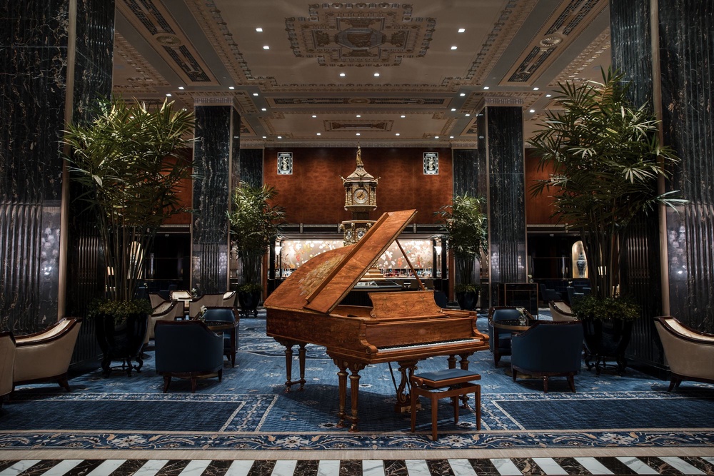 Peacock Alley is home to a Steinway piano that once belonged to Cole Porter (Hilton)