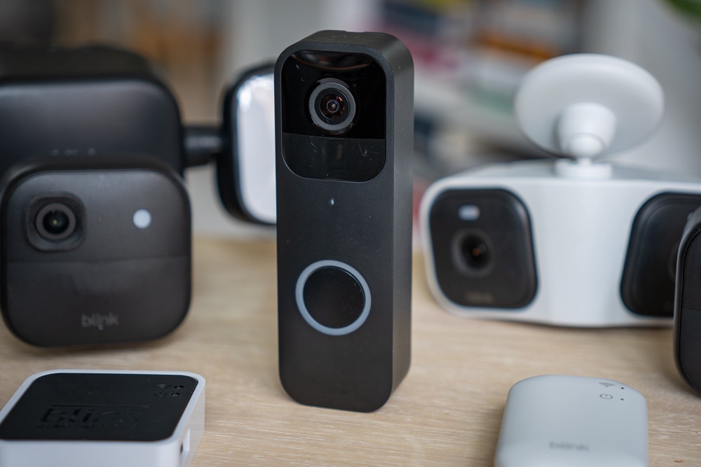 Blink's video doorbell is wireless, battery powered and easy to install (The Independent / Alistair Charlton)