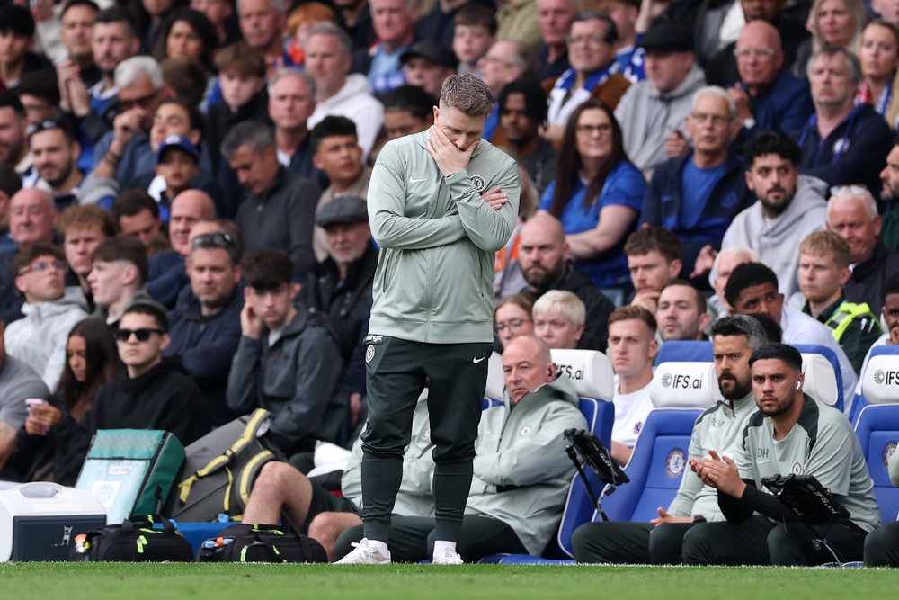 Calum McFarlane couldn’t stop the Chelsea rot against Nottingham Forest (Getty)