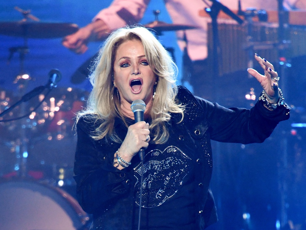 Bonnie Tyler performing at the O2 Arena in London in 2020 (Getty)