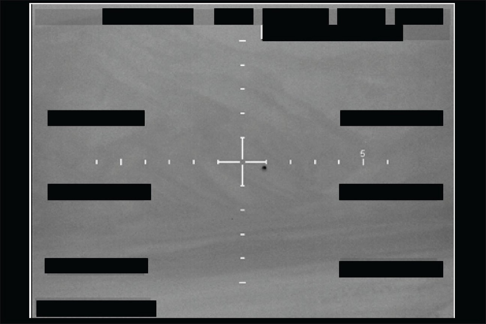 Infrared still image of unidentified object over the western U.S. in December 2025 (Defense Department)