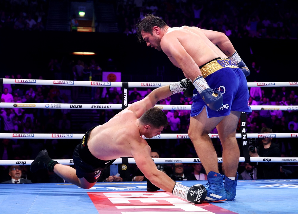 Allen during his rematch against Johnny Fisher, a stoppage victory last May (Getty)