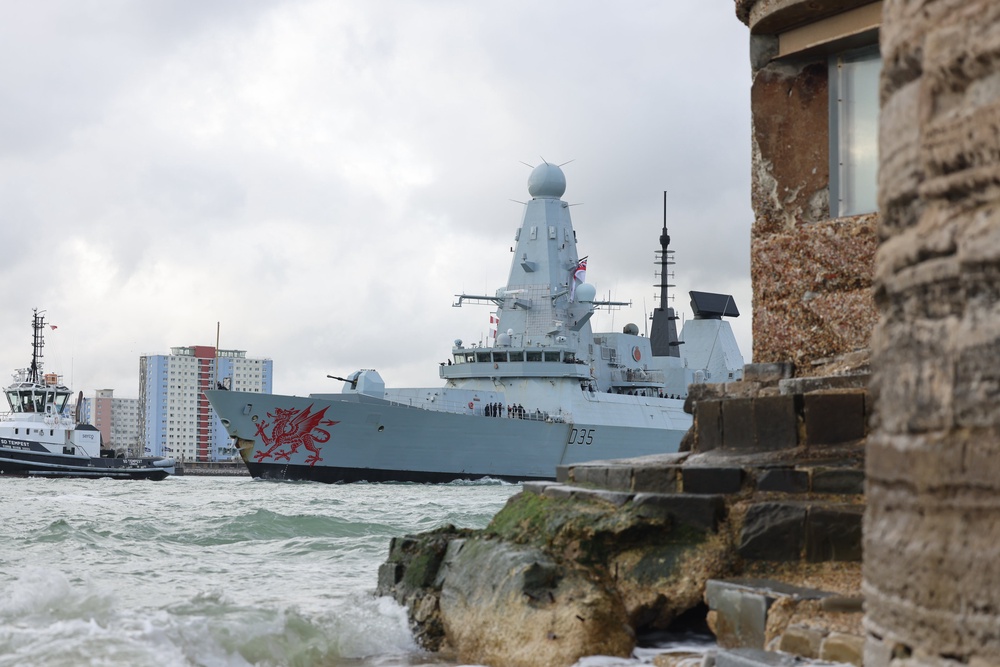 HMS Dragon left Portsmouth for the eastern Mediterranean in March after an attack on an RAF base in Cyprus (PO Phot Chris Sellars/PA) (PA Media)