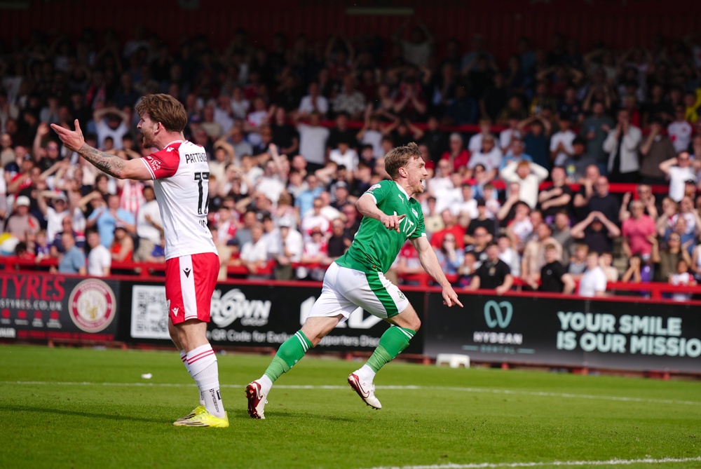 Ben Osborn poked home a last-minute winner as Stevenage switched off and failed to clear once Benony Andresson had stumbled and fell over on a one-on-one (PA)