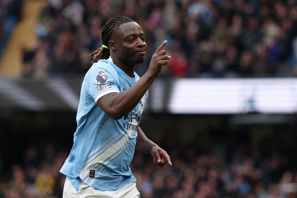 Image from: Man City v Crystal Palace LIVE: Hosts secure dominant win to keep Premier League title race alive