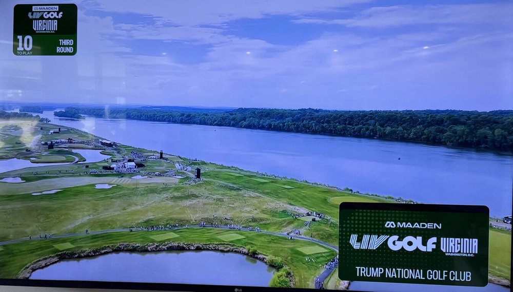 Later in the afternoon, the billionaire president, an avid golfer, posted a series of photos showing off his golf course in Virginia (Truth Social)