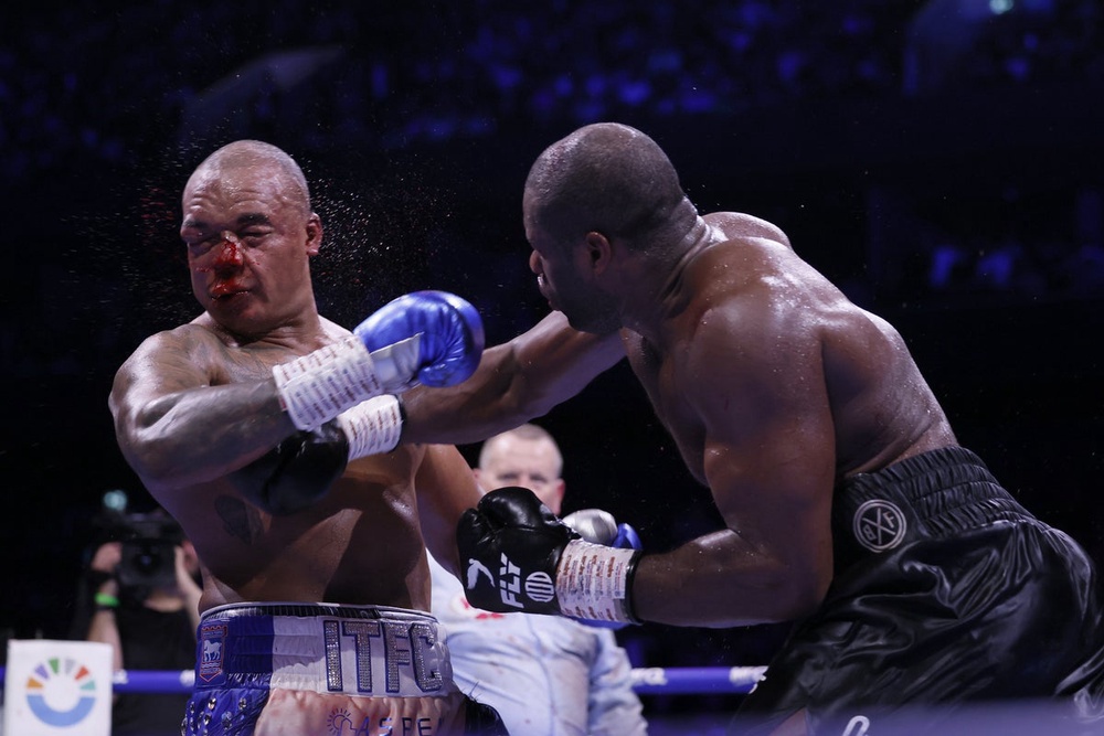 Image from: Dubois vs Wardley LIVE: Start time, undercard, fight updates and results tonight