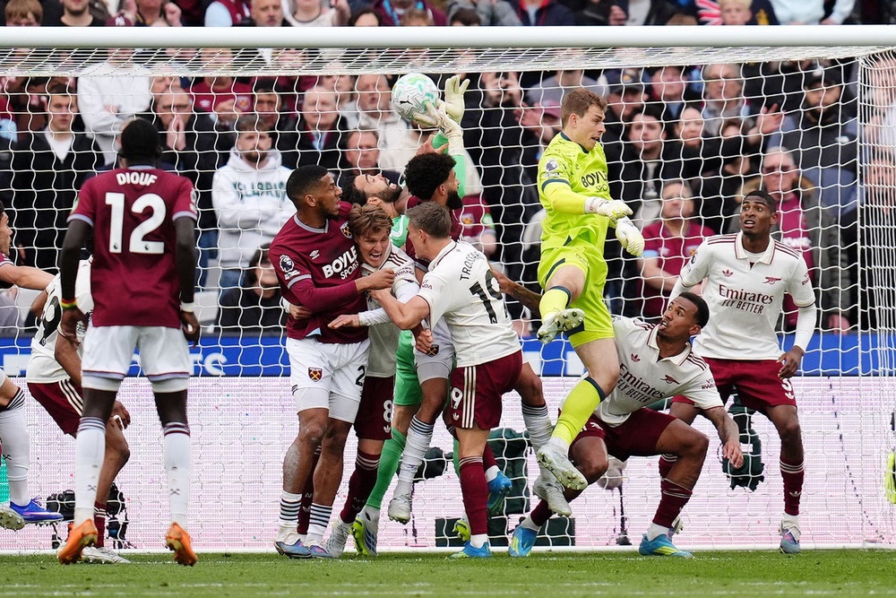 Image from: Newcastle vs West Ham LIVE: Fernandes admits Hammers lacked fight after being left on the brink of relegation