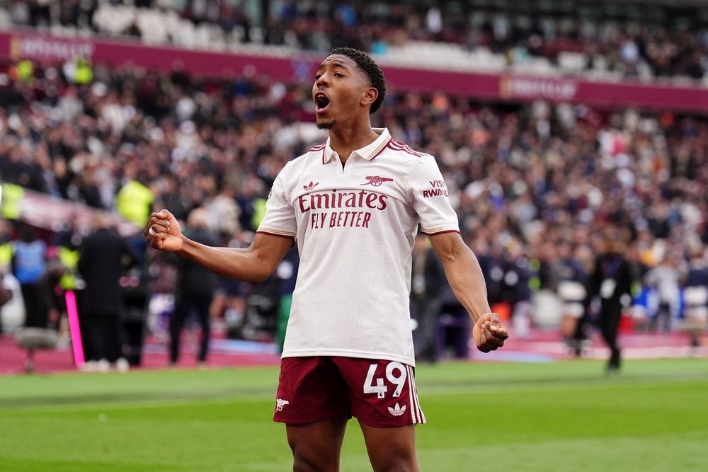 Image from: Transfer news LIVE: Guimaraes set for Arsenal medical, Vinicius Jr deal close, Man Utd target left-back