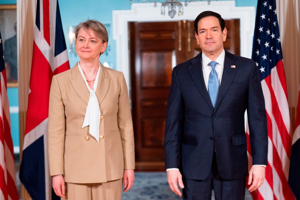 Yvette Cooper recently met Marco Rubio in Washington (Manuel Balce Ceneta/AP) (AP)