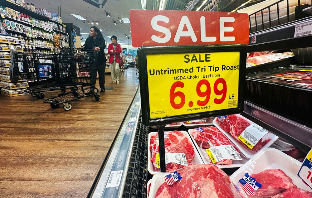 Applebee’s is rolling out its ‘All You Can Eat’ menu again as grocery costs increase for Americans (AFP via Getty Images)