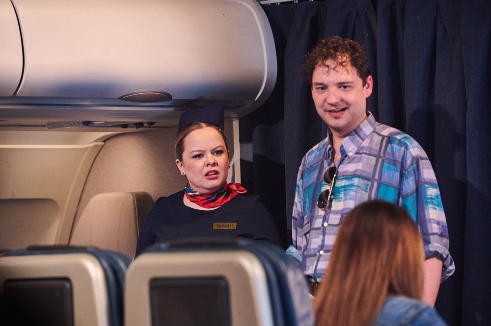 Nicola Coughlan and George Fouracres on 'SNL UK' (© Sky UK Limited)