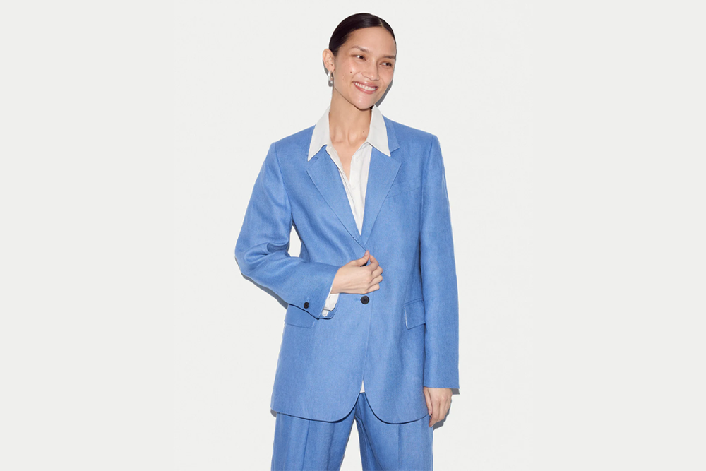 Image from: Kate Middleton just wore a suit in this season’s most popular colourway