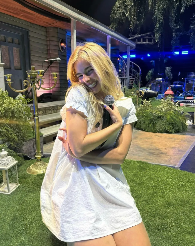 Trending: Other artists, including ‘Diet Pepsi’ singer Addison Rae have also adopted the style (Instagram @addisonraee)