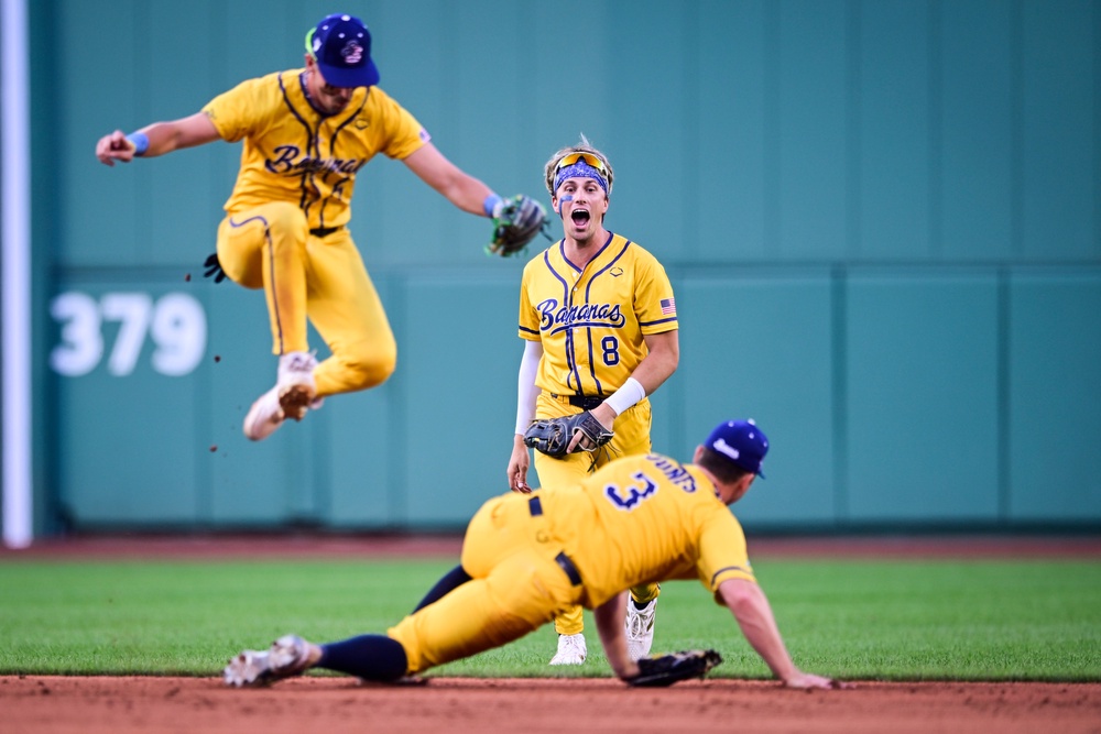 Savannah Bananas breakout star Jackson Olson (middle) will bring his talents to the dance floor on 'DWTS' (Getty Images)
