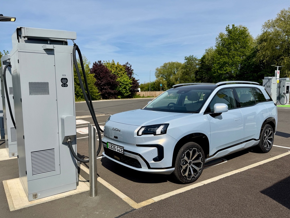 The Aion V charges quickly at a maximum of 180kW (Steve Fowler)