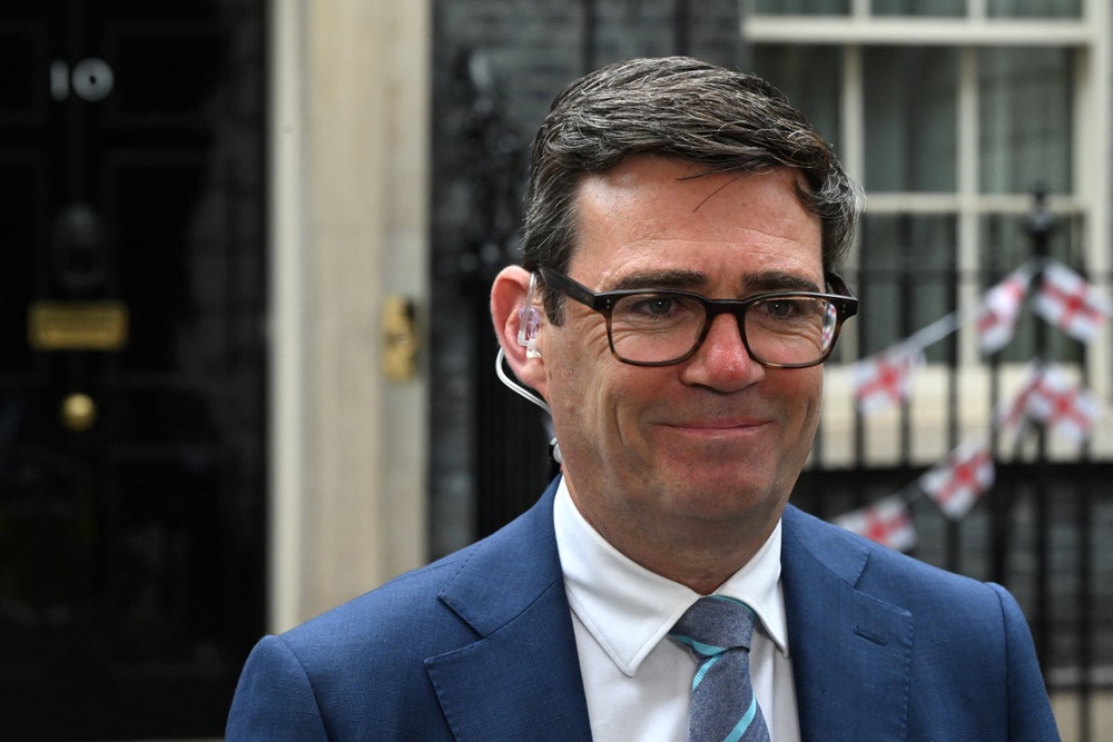 Image from: Politics latest: Burnham vows to ‘save’ Labour as Streeting launches leadership bid