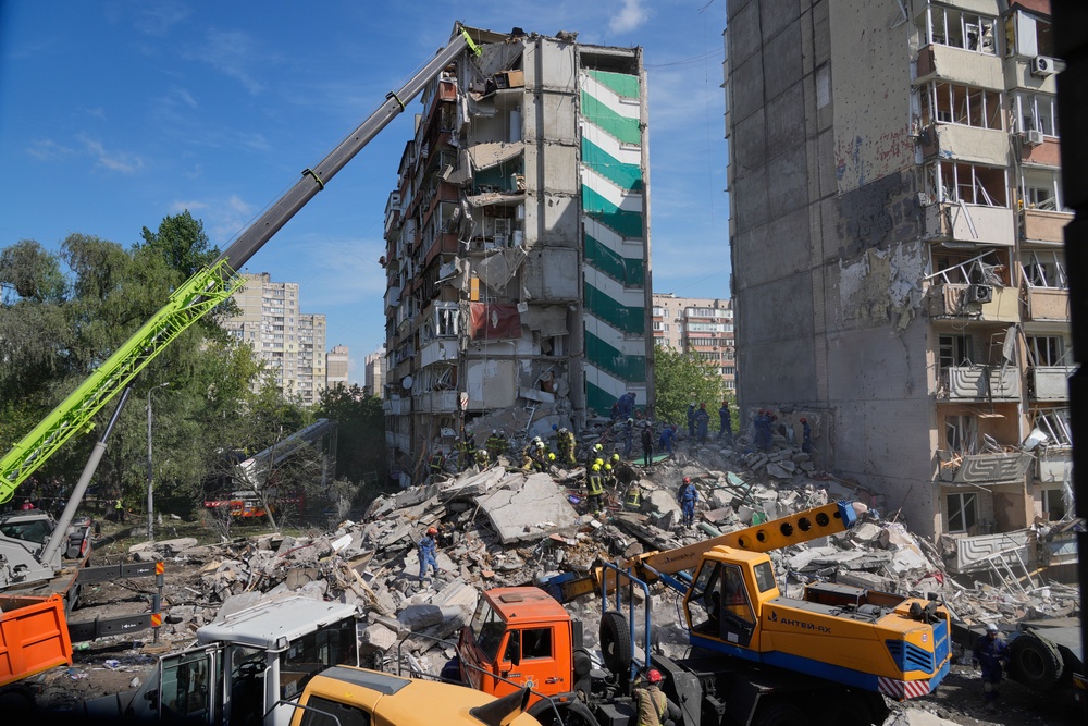 Kyiv has sustained heavy damage in the massive air attack (AP)
