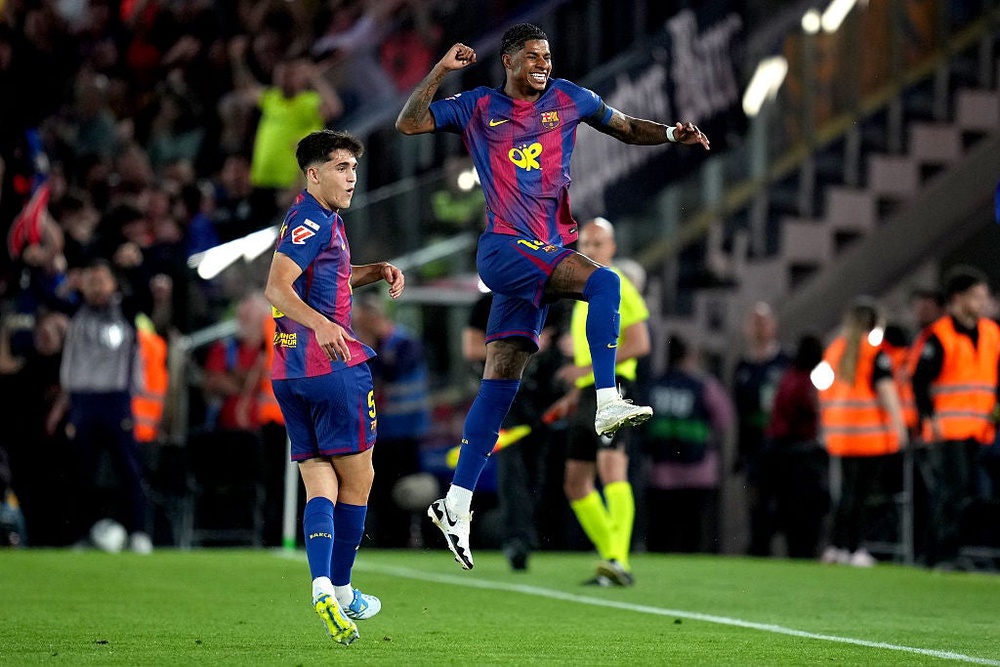 Marcus Rashford scored a stunning free-kick in the victory over Real Madrid that confirmed the LaLiga title for Barcelona (Getty Images)