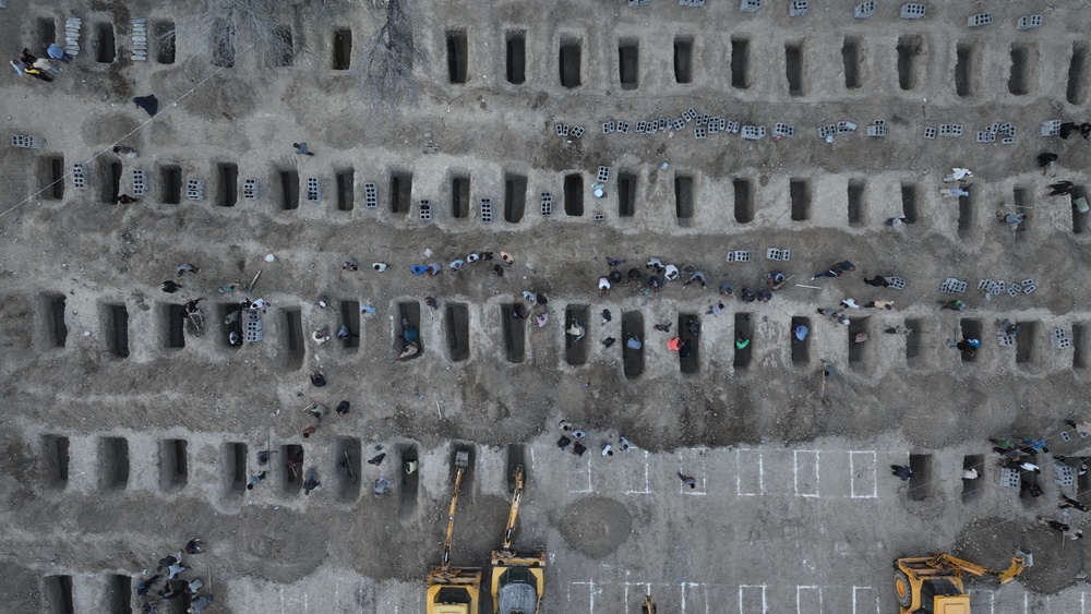 Cooper says the military is investigating only one strike in which Iranian civilians may have been killed, after bombs struck a girls’ elementary school and reportedly killed more than 170 people in February. The Pentagon and White House have previously confirmed the probe (via REUTERS)
