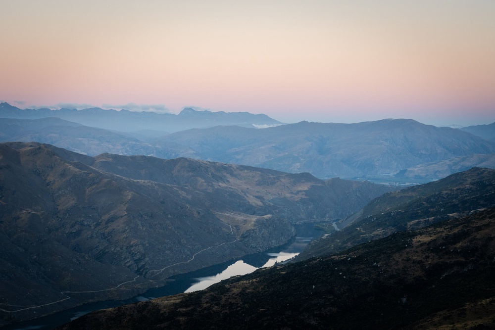 The views of the Central Otago region were worth the climb (@diegoxbelli/Instagram)