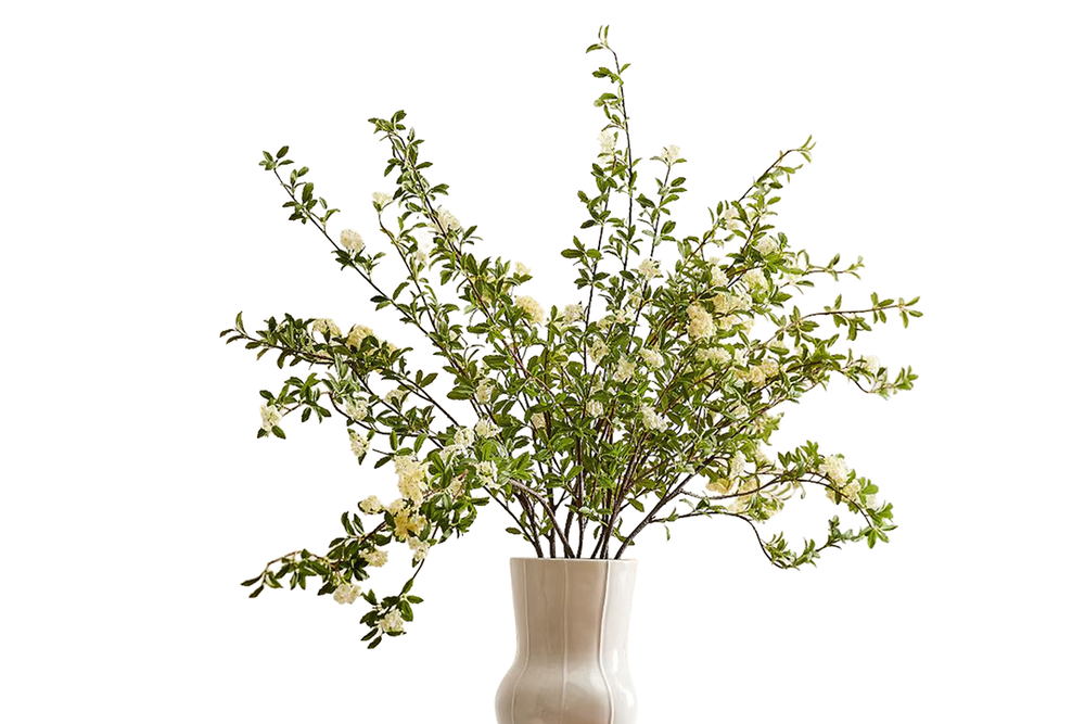 Image from: 8 best artificial flowers that look like the real deal