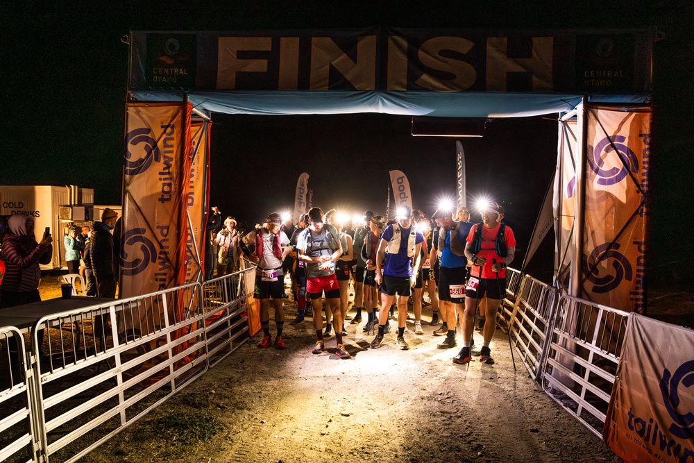 The start line of the Northburn100 race in New Zealand (@diegoxbelli/Instagram)