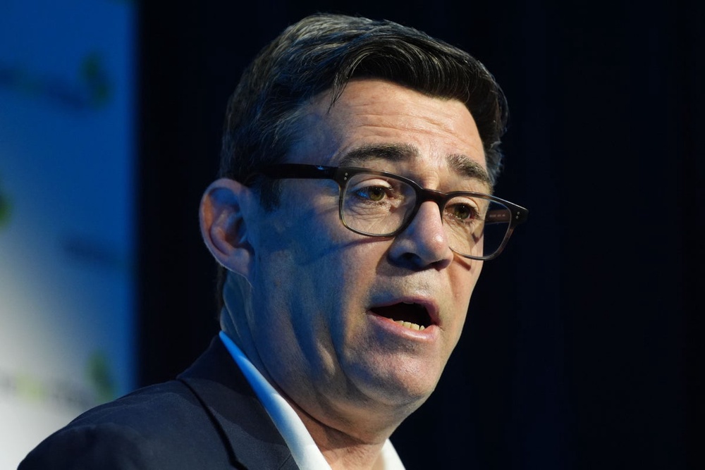 Image from: Politics latest: Burnham vows to ‘save’ Labour as Streeting launches leadership bid
