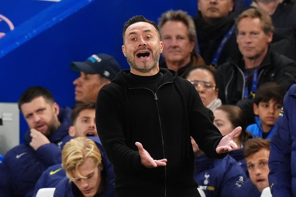 Roberto De Zerbi gestures on the touchline (Mike Egerton/PA) (PA Wire)
