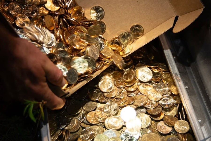 To ensure the finders would ‘want to bring a friend,’ organizers packed the prize into a box that weighed more than 150 pounds (Buried Treasure, San Francisco)