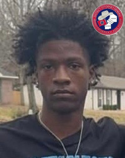 A search is underway for Dequarius ‘DQ’ Lax, who is accused of fatally shooting a 17-year-old at a prom event on Friday (Tennessee District Attorney General)