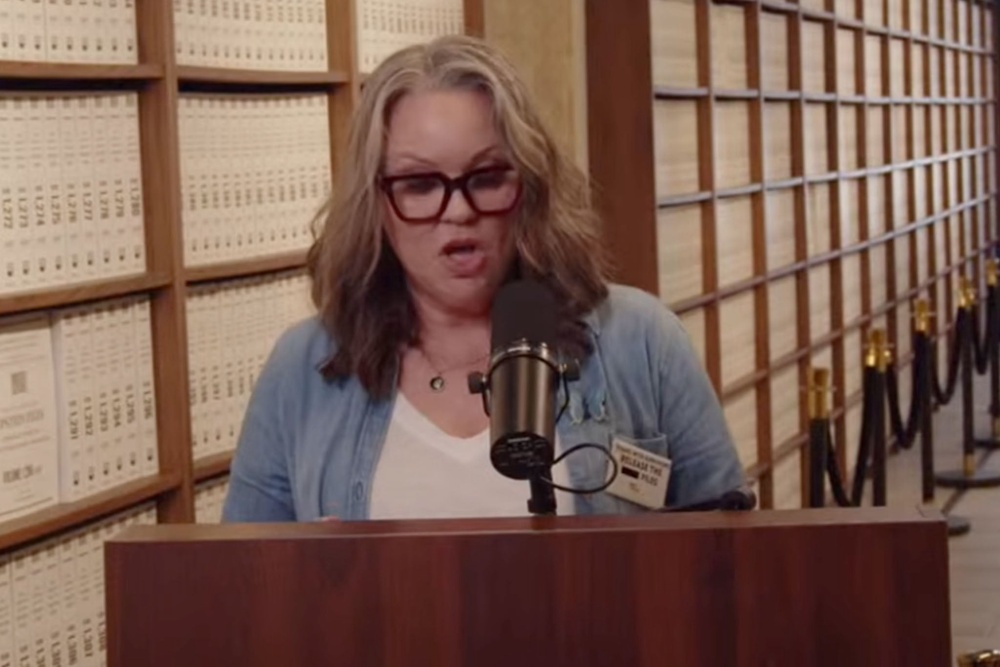 Jess Michaels said she was raped by Jeffrey Epstein in 1991 (Youtube)