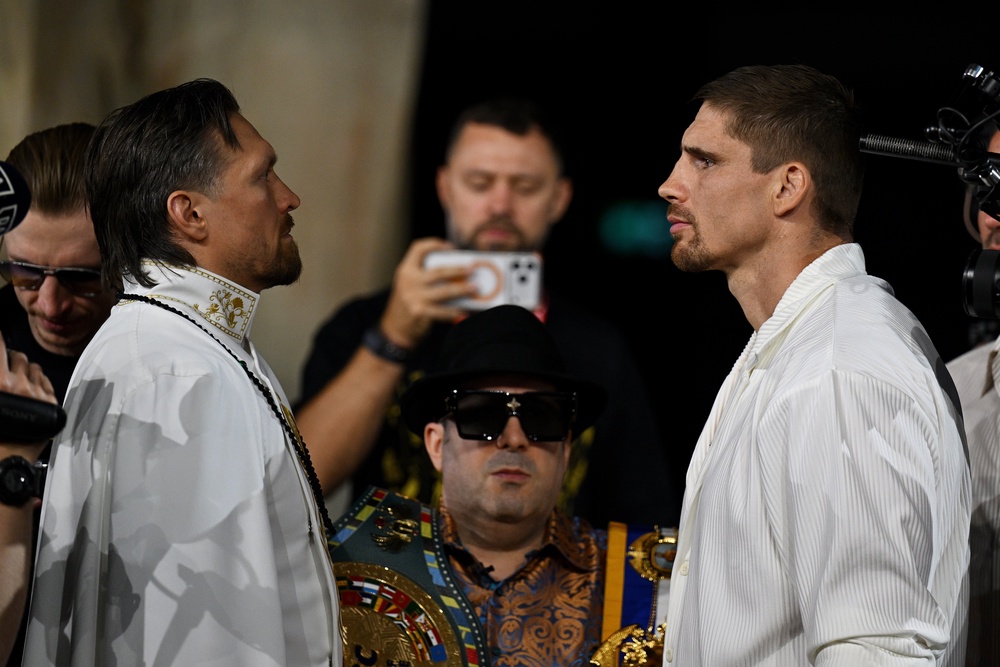 Usyk facing off with Rico Verhoeven in Egypt this week (Getty)
