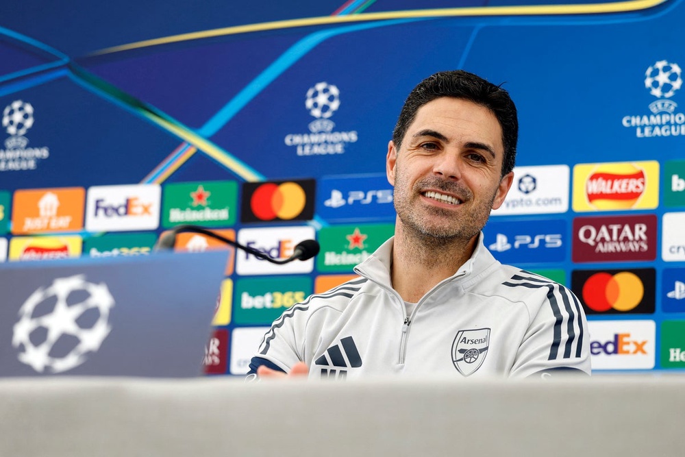 Image from: Arsenal counting down to lifting first Premier League trophy in 22 years - live reaction
