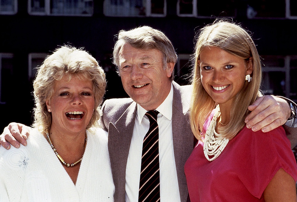 BBC’s travel man John Carter joined its main rival, Thames TV’s Wish You Were Here…? team with Judith Chalmers and Anneka Rice (PA) (PA Archive)