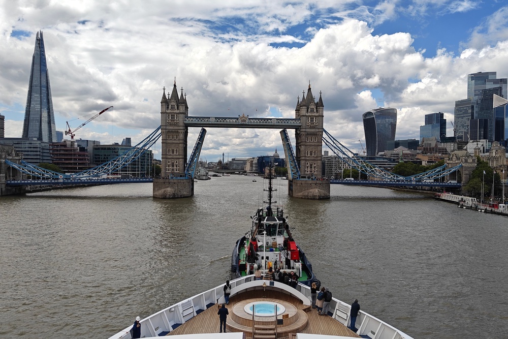 The London landscape looks uniquely different from a cruise ship in the capital (Marc Shoffman)