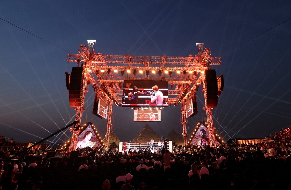 The pyramids of Giza have been the backdrop for tonight’s fights (Reuters)