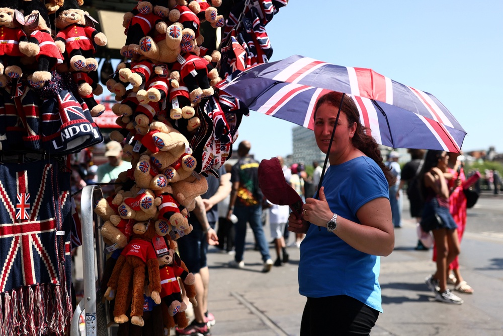  (Reuters)