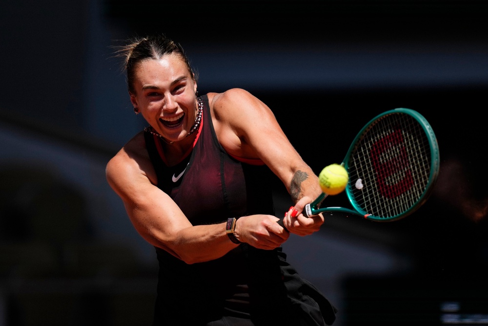 Aryna Sabalenka hits a backhand (Christophe Ena/AP) (AP)