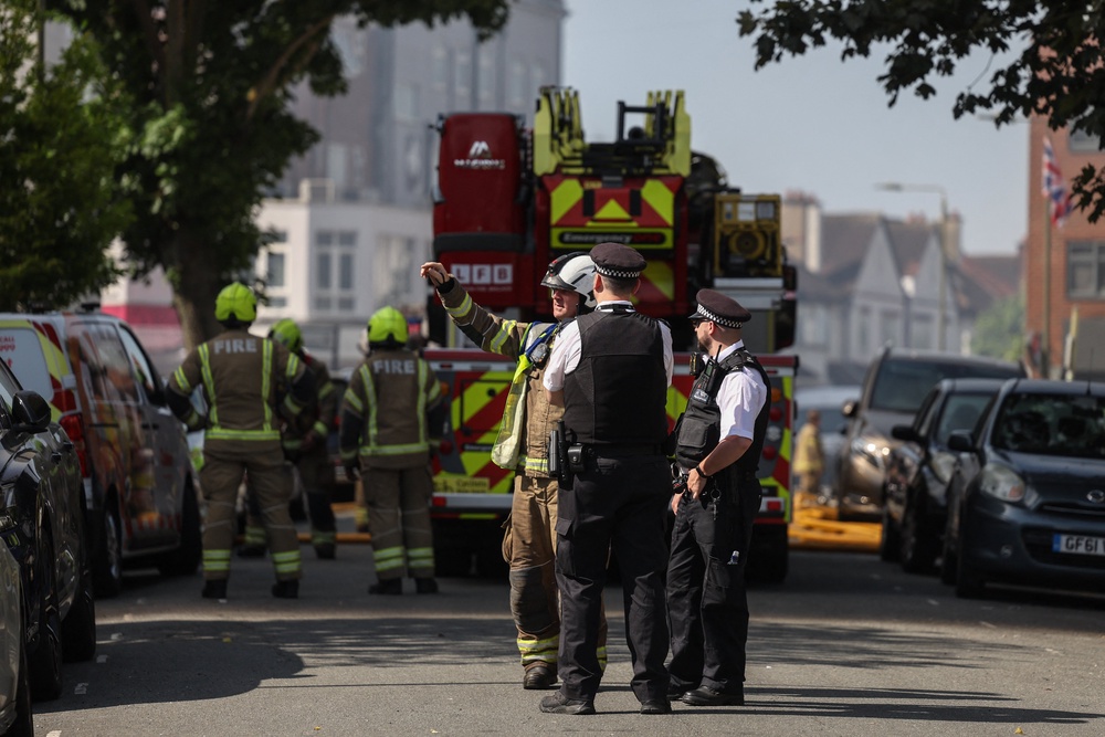 People have been encouraged to avoid the area (AFP/Getty)