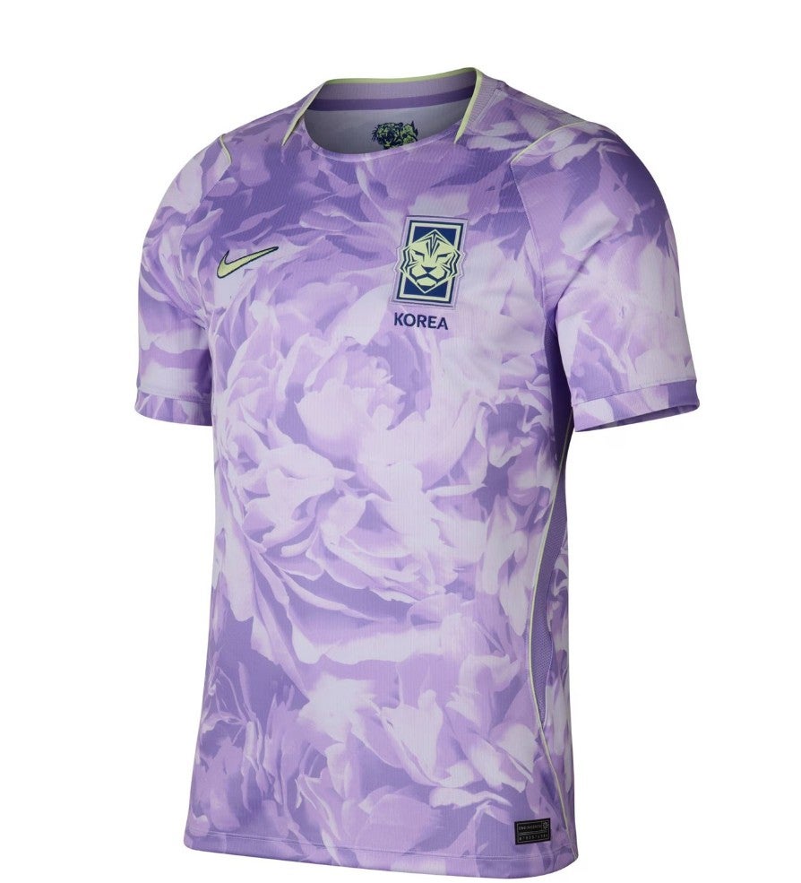 49. South Korea away (Nike)